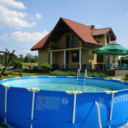 Wypoczynek Na Mazurach U Kamili 度假居 *